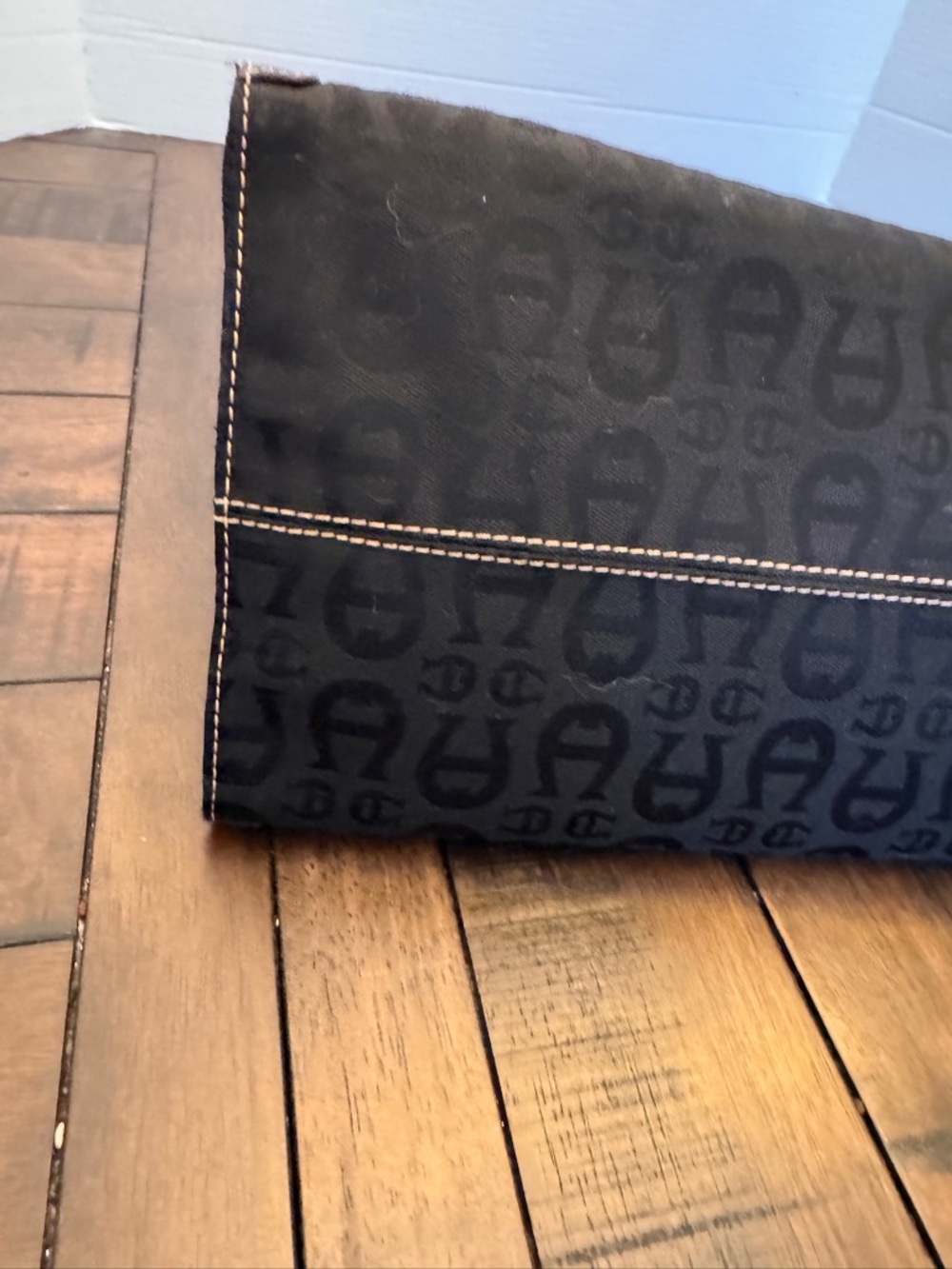 Vintage Etienne Aigner Womens Black Monogram Shoulder Bag Y2K Preppy Classy Boho - Picture 9 of 13